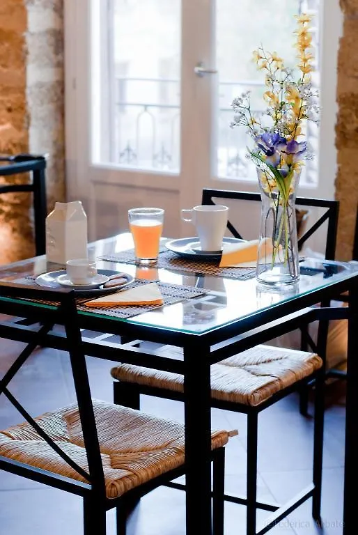 *** فندق مبيت وإفطار باليرمو Affittacamere B&B Carella إيطاليا
